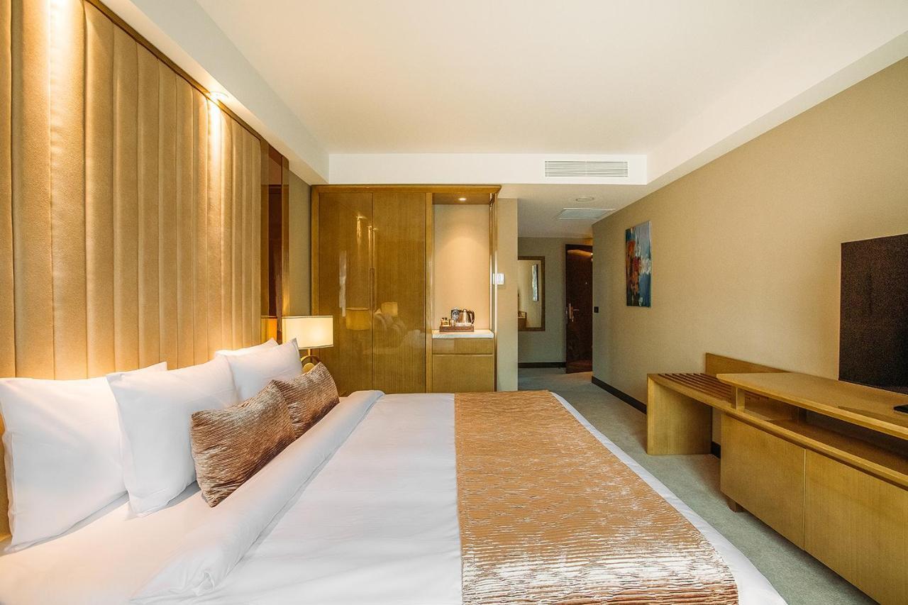 Marjan Plaza Hotel Tbilisi Bagian luar foto
