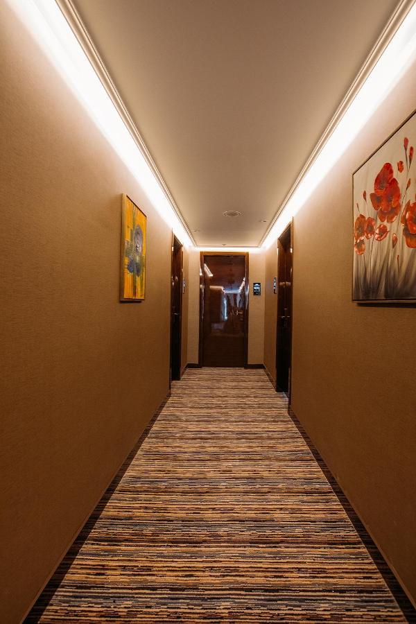 Marjan Plaza Hotel Tbilisi Bagian luar foto