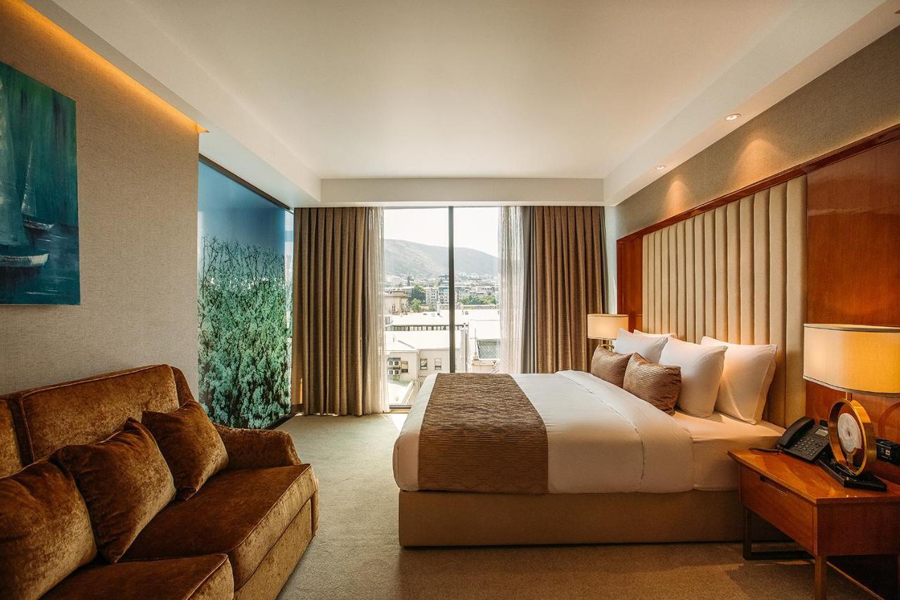 Marjan Plaza Hotel Tbilisi Bagian luar foto