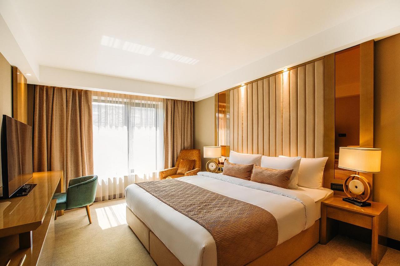 Marjan Plaza Hotel Tbilisi Bagian luar foto